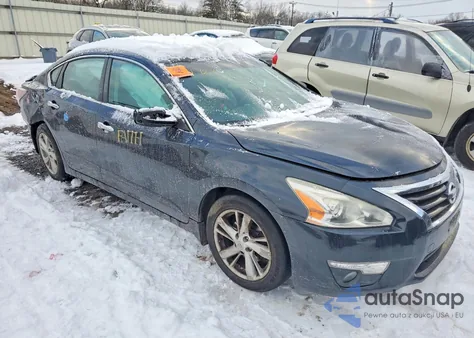 2015 Nissan Altima 2.5 from USA, damaged, VIN 1N4AL3AP1FC281134
